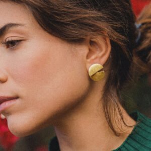 Fashionable and unique disc earrings, 2024 summer women's new style exquisite accessories