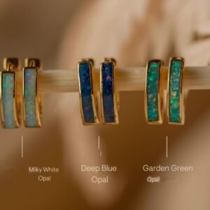 Simple and compact Australian-style stud round O-shaped earrings with copper-gold earwires